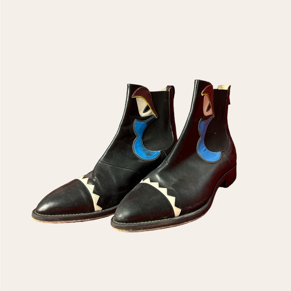 Fendi Black Leather Buggie Appliquéd Chelsea Ankle Boots size 38.5